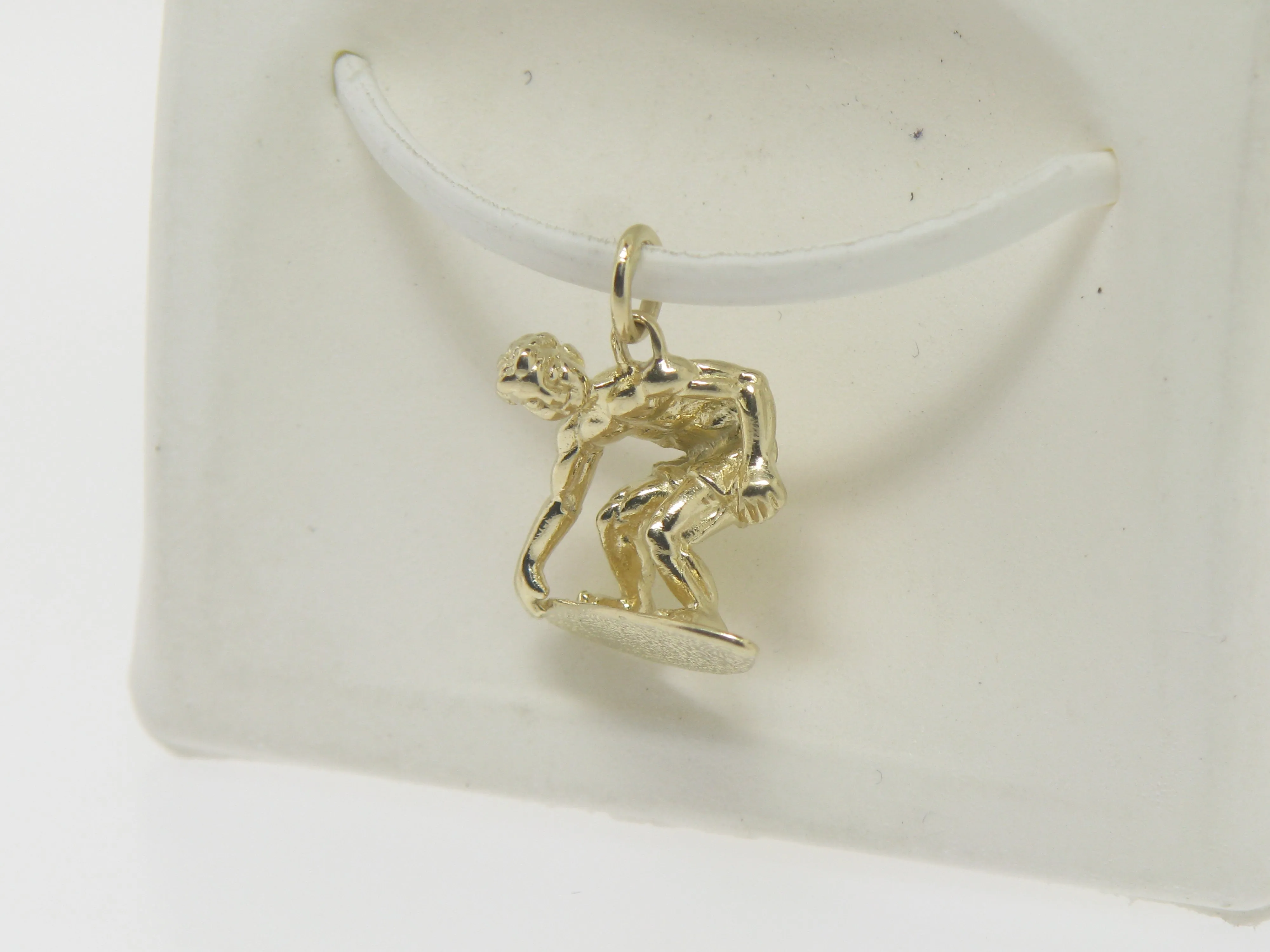 14K Yellow Gold Surfer Charm / Pendant (Estate Jewelry)