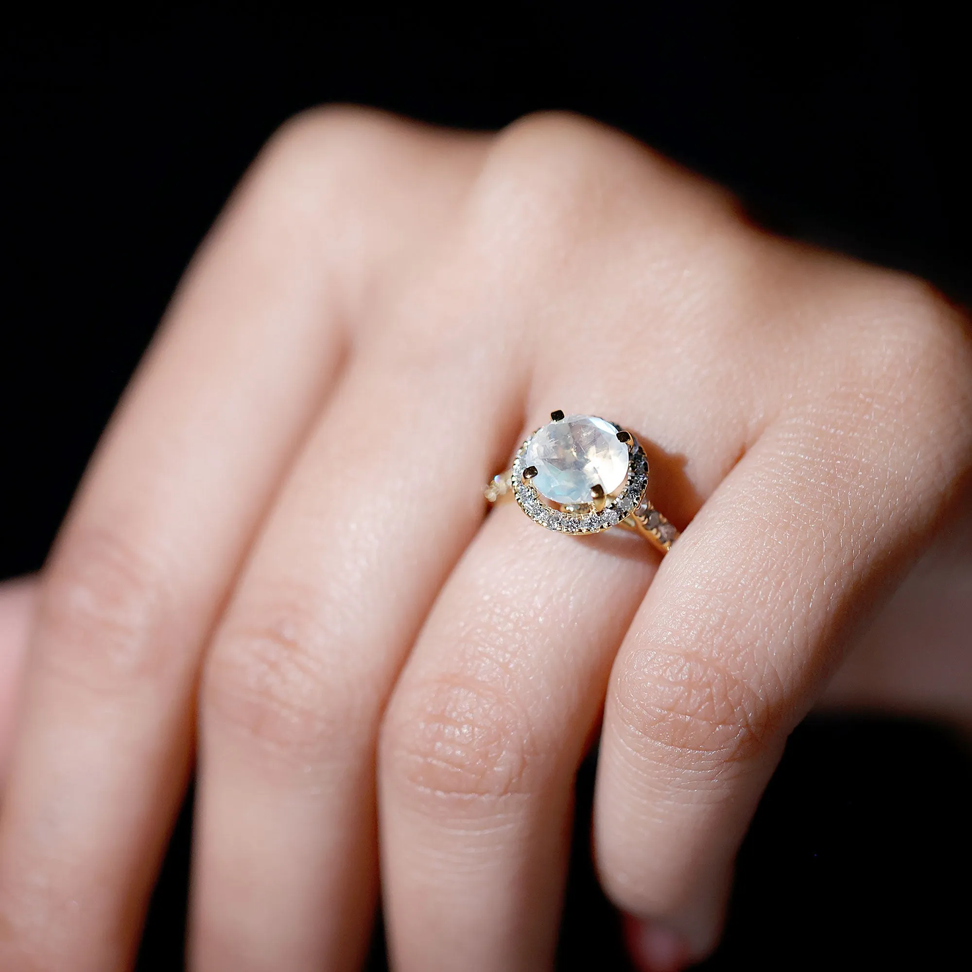 1.75 CT Round Moonstone Halo Engagement Ring with Diamond