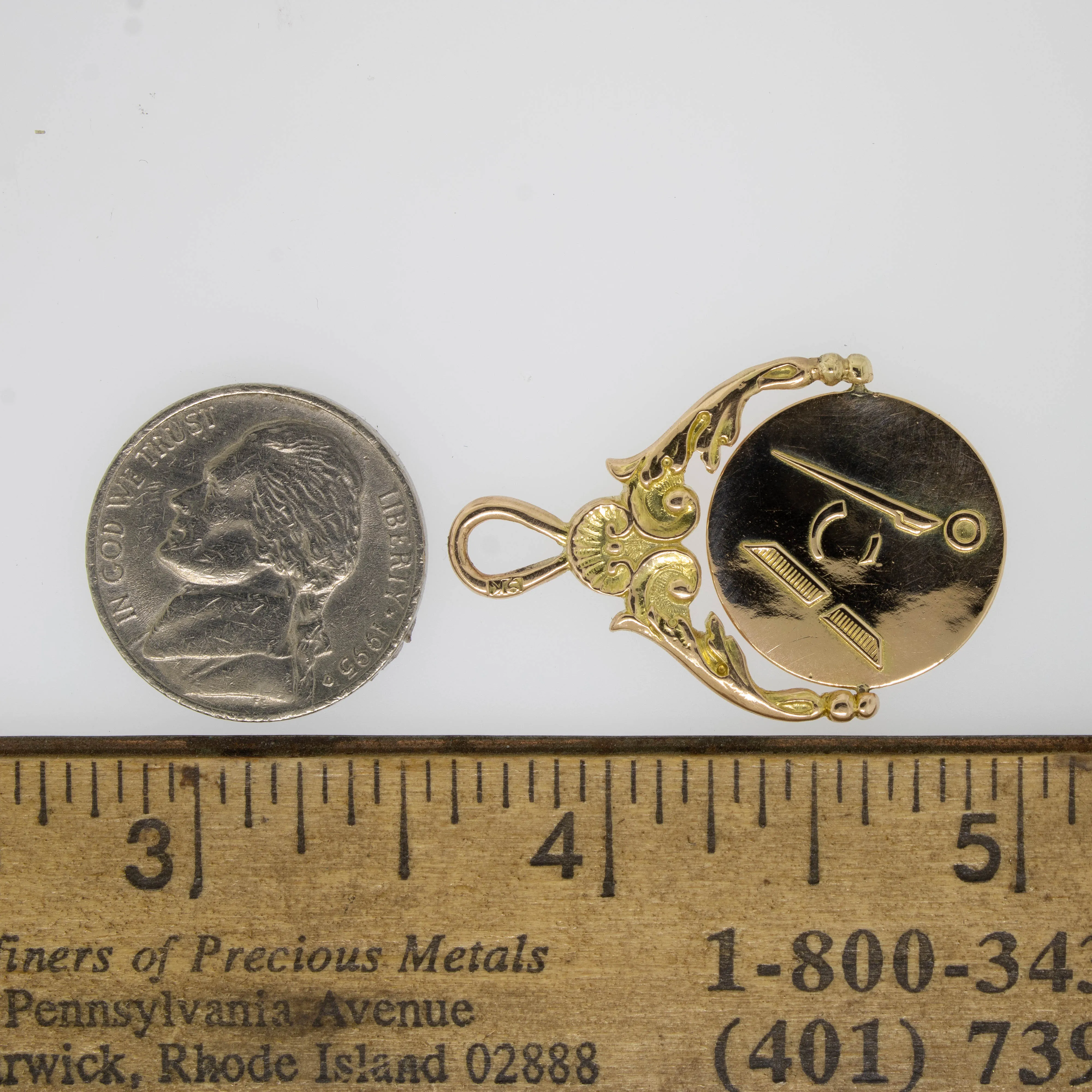 9K Yellow Gold Hidden Message Masonic Spinner Watch Fab Preowned Jewelry
