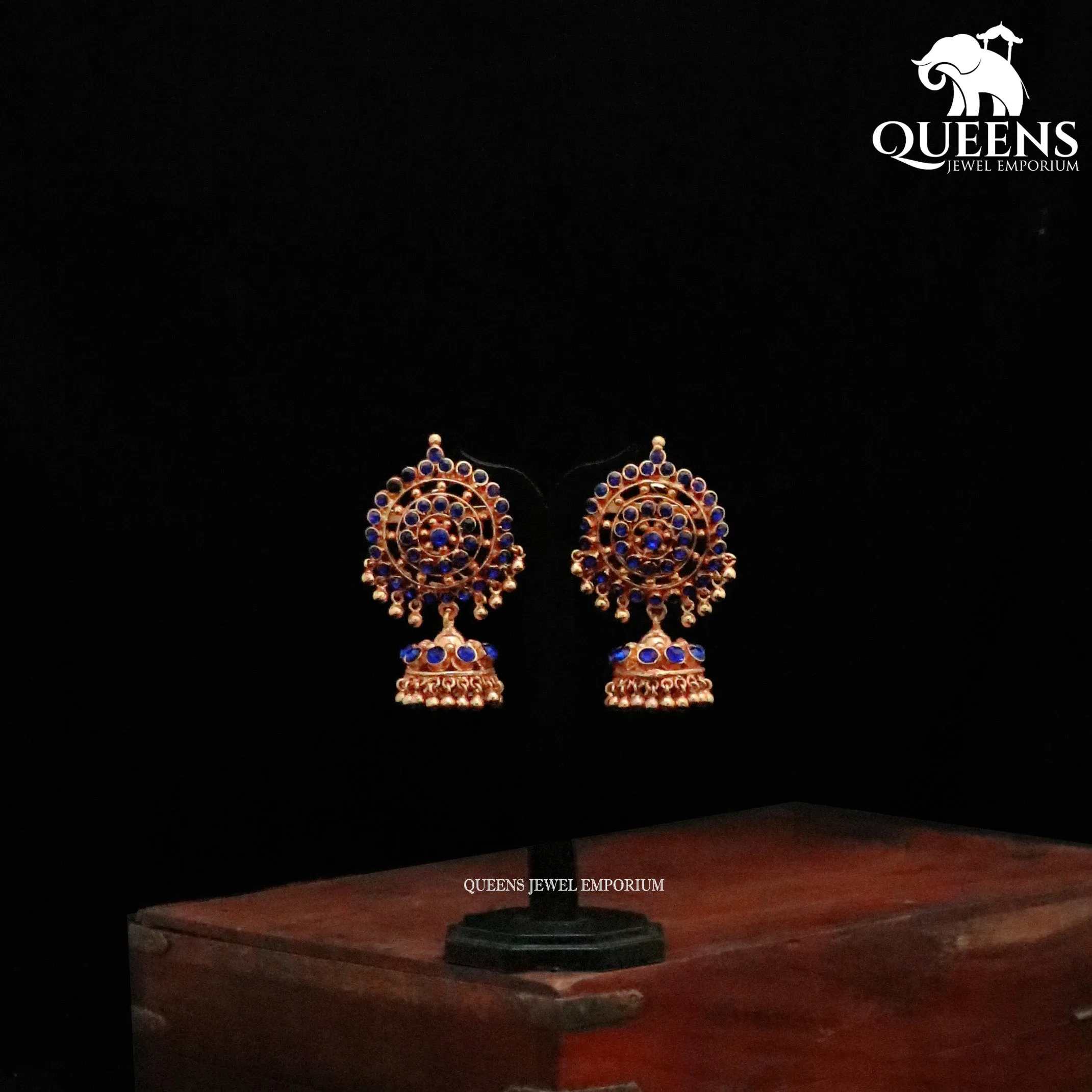 AARINI JHUMKA