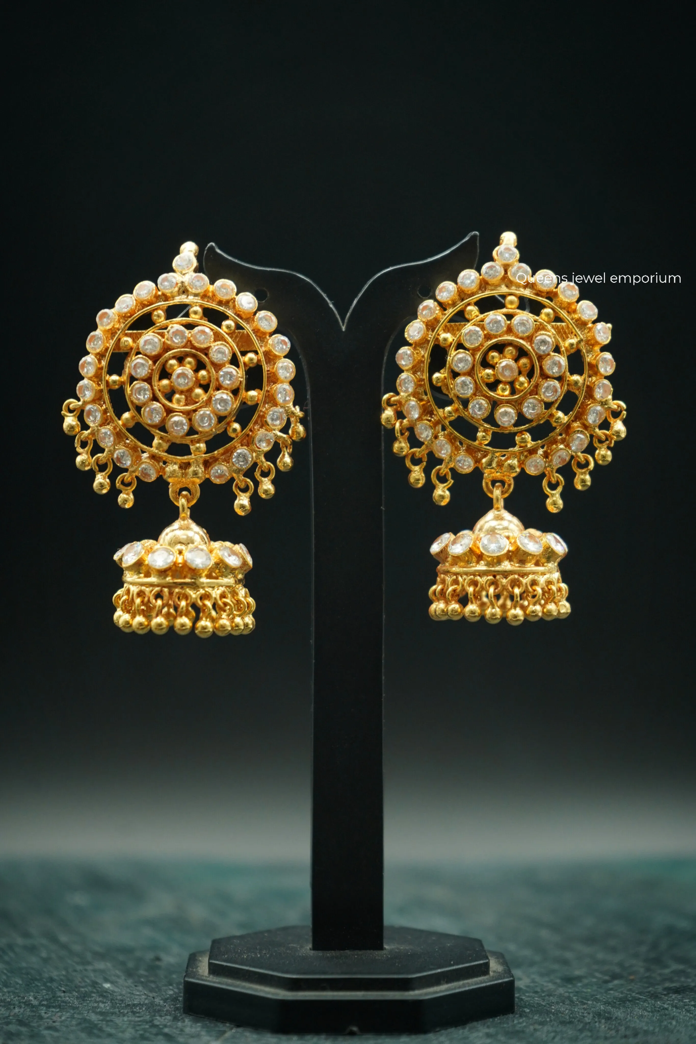 AARINI JHUMKA