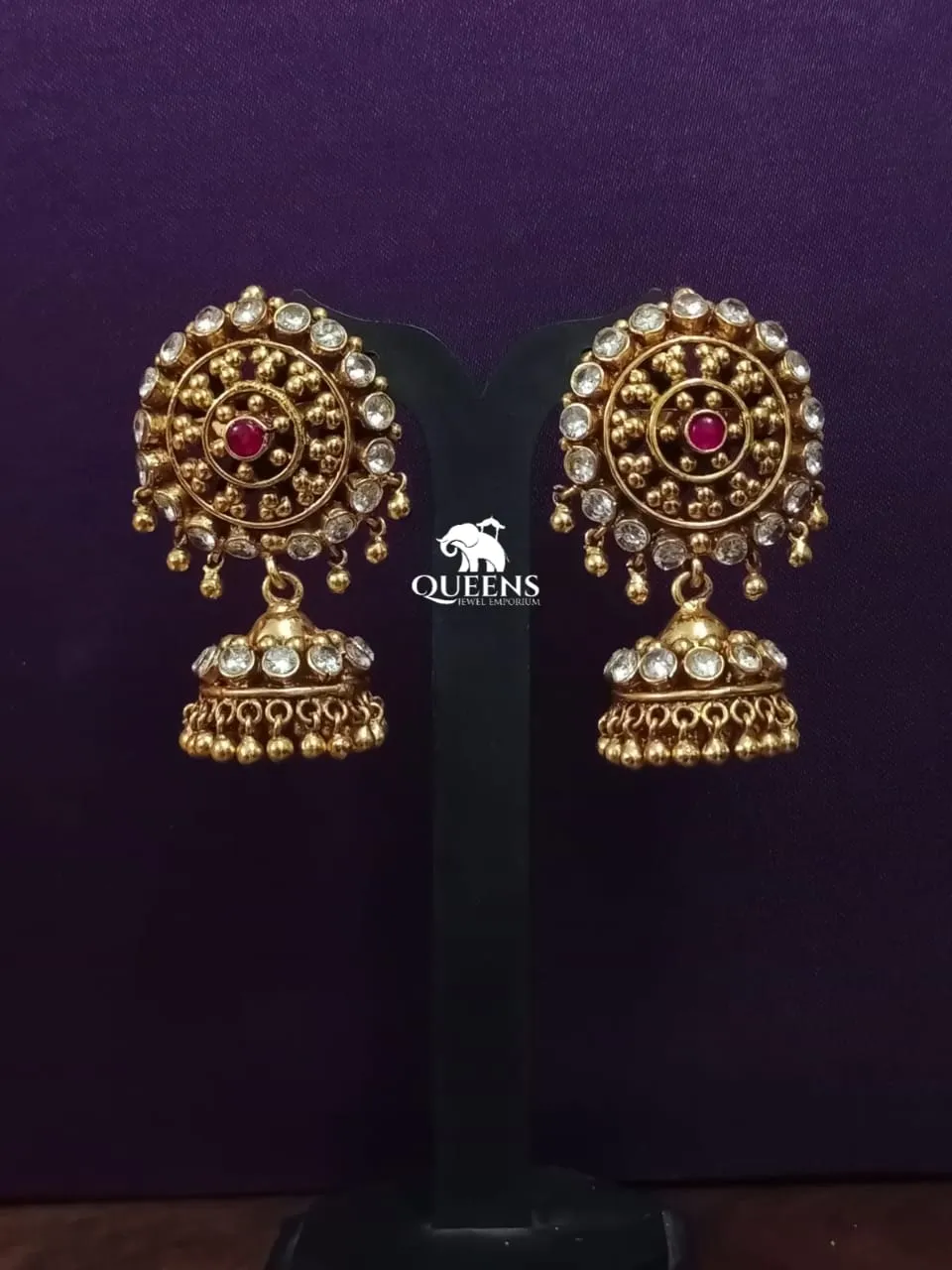 AARINI JHUMKA