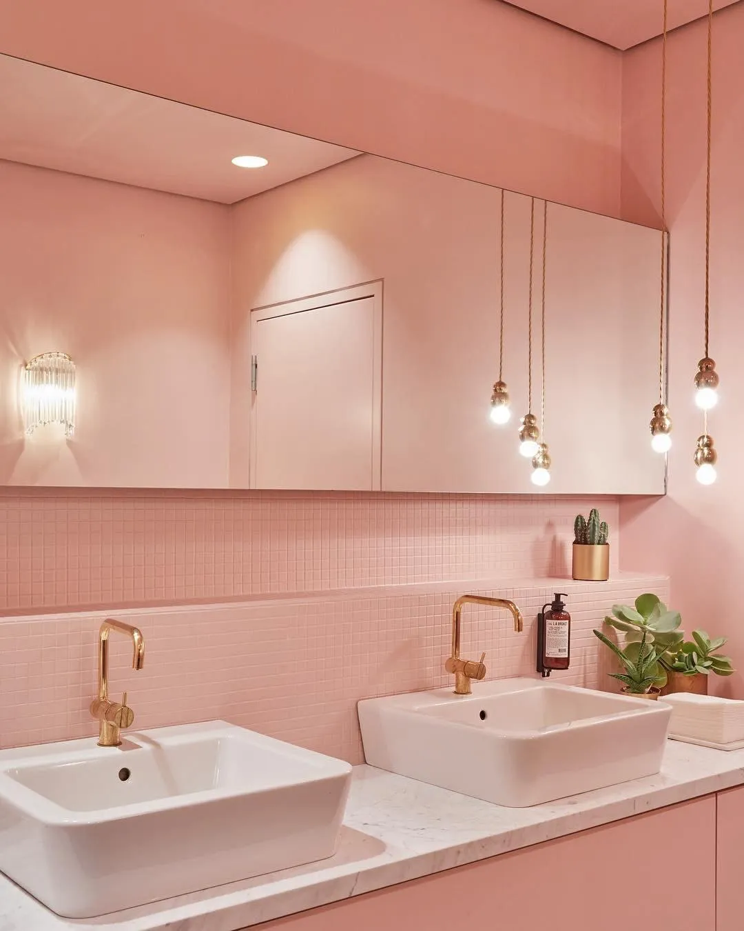Ball Pendant Lamp