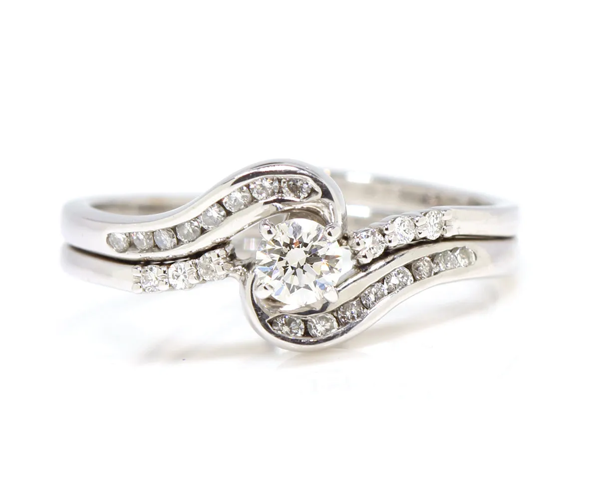 Curved Twist Diamond Channel Wedding Ring