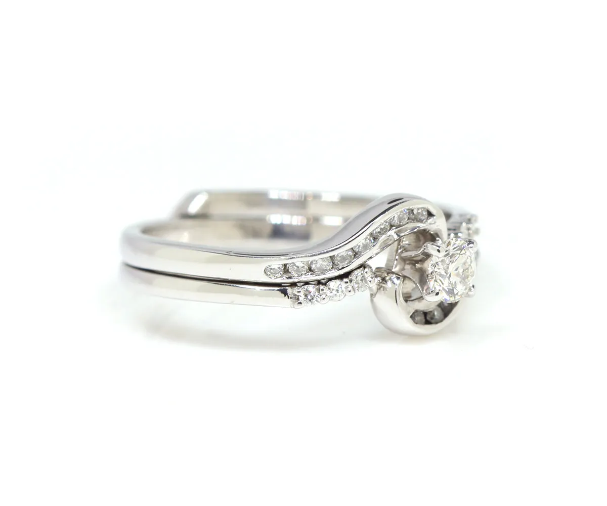 Curved Twist Diamond Channel Wedding Ring