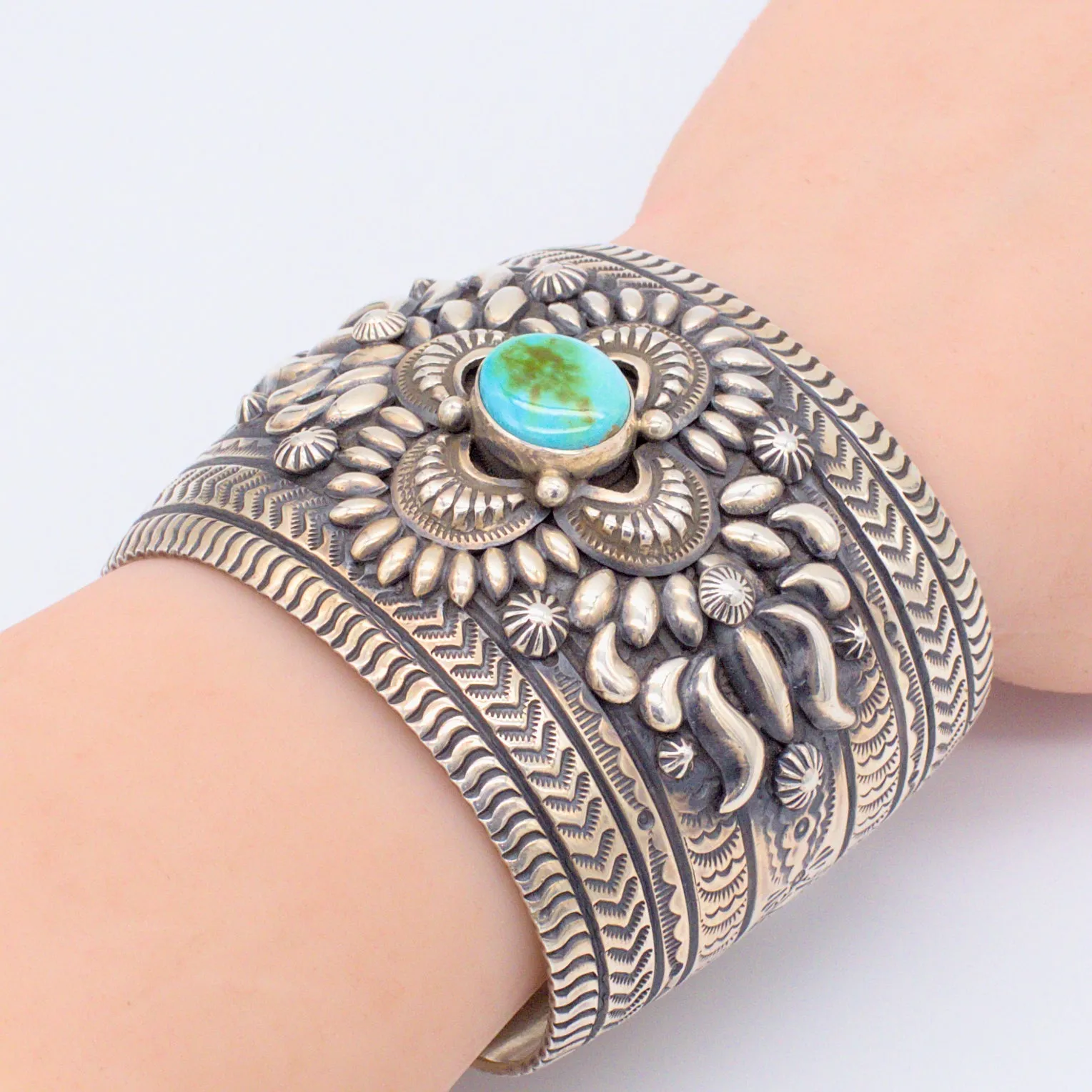 Darryl Becenti Handmade Navajo Heavyweight Sterling Silver Turquoise Bracelet