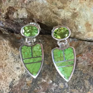 David Rosales Gaspiete Inlaid Sterling Silver Leaf Earrings w/ Peridot