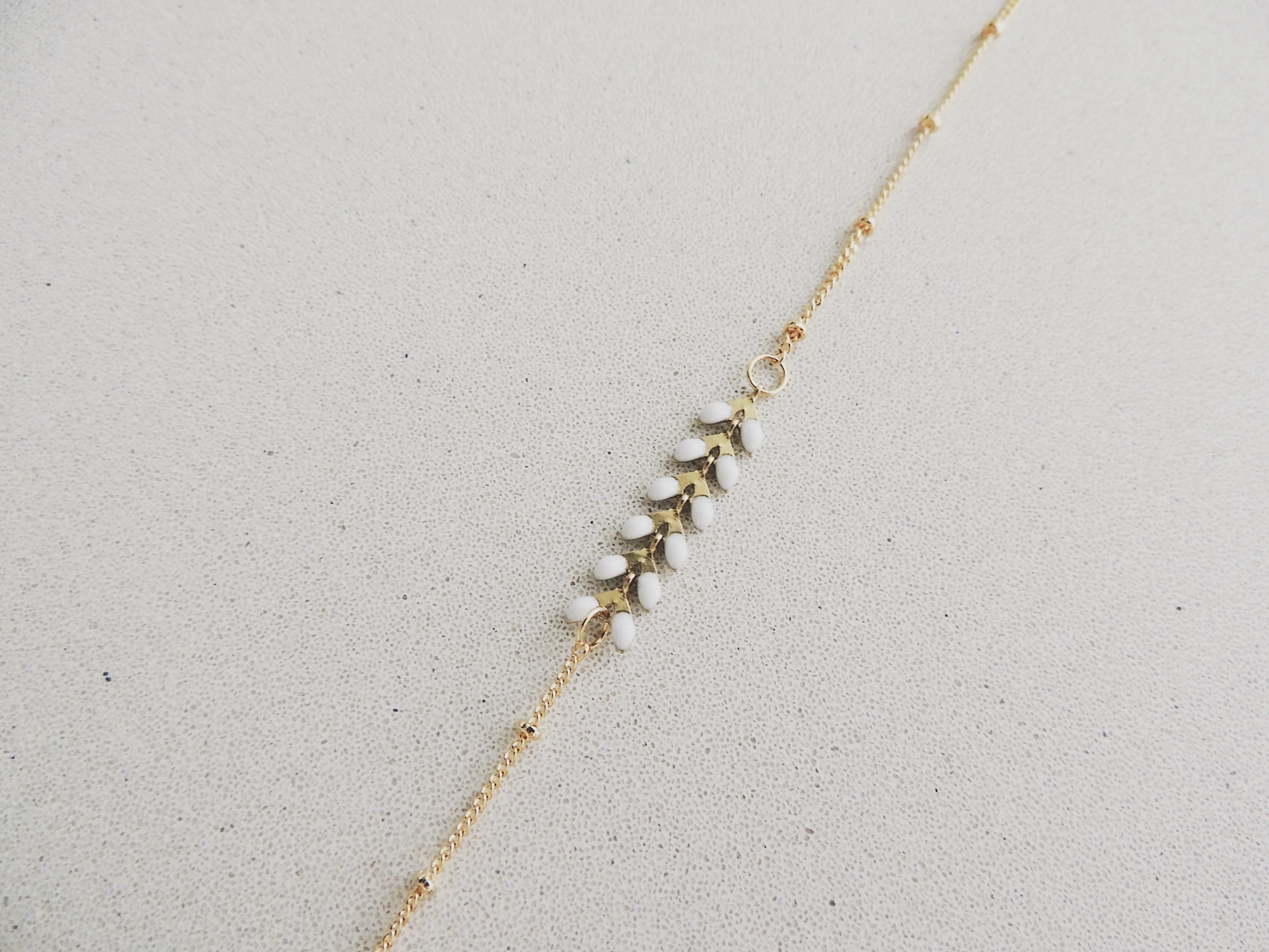 Enamel Fish Bracelet-Pearl