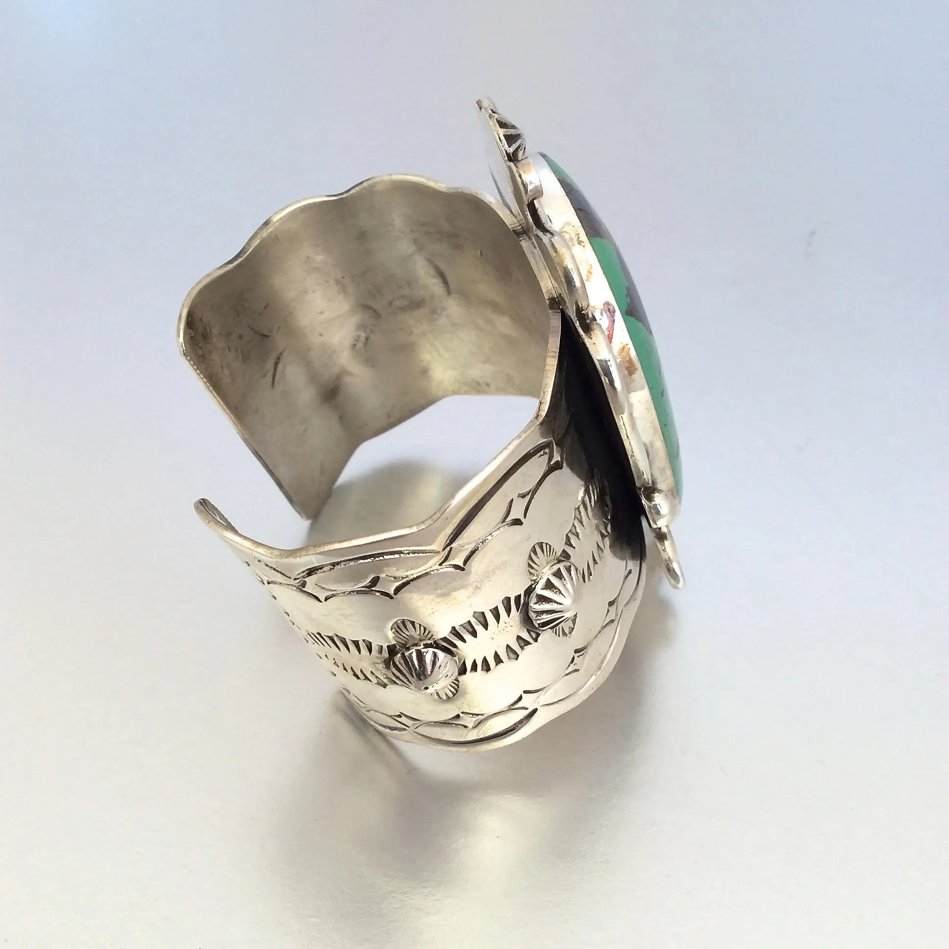 Huge CHIMNEY BUTTE Sterling Silver & Turquoise Cuff