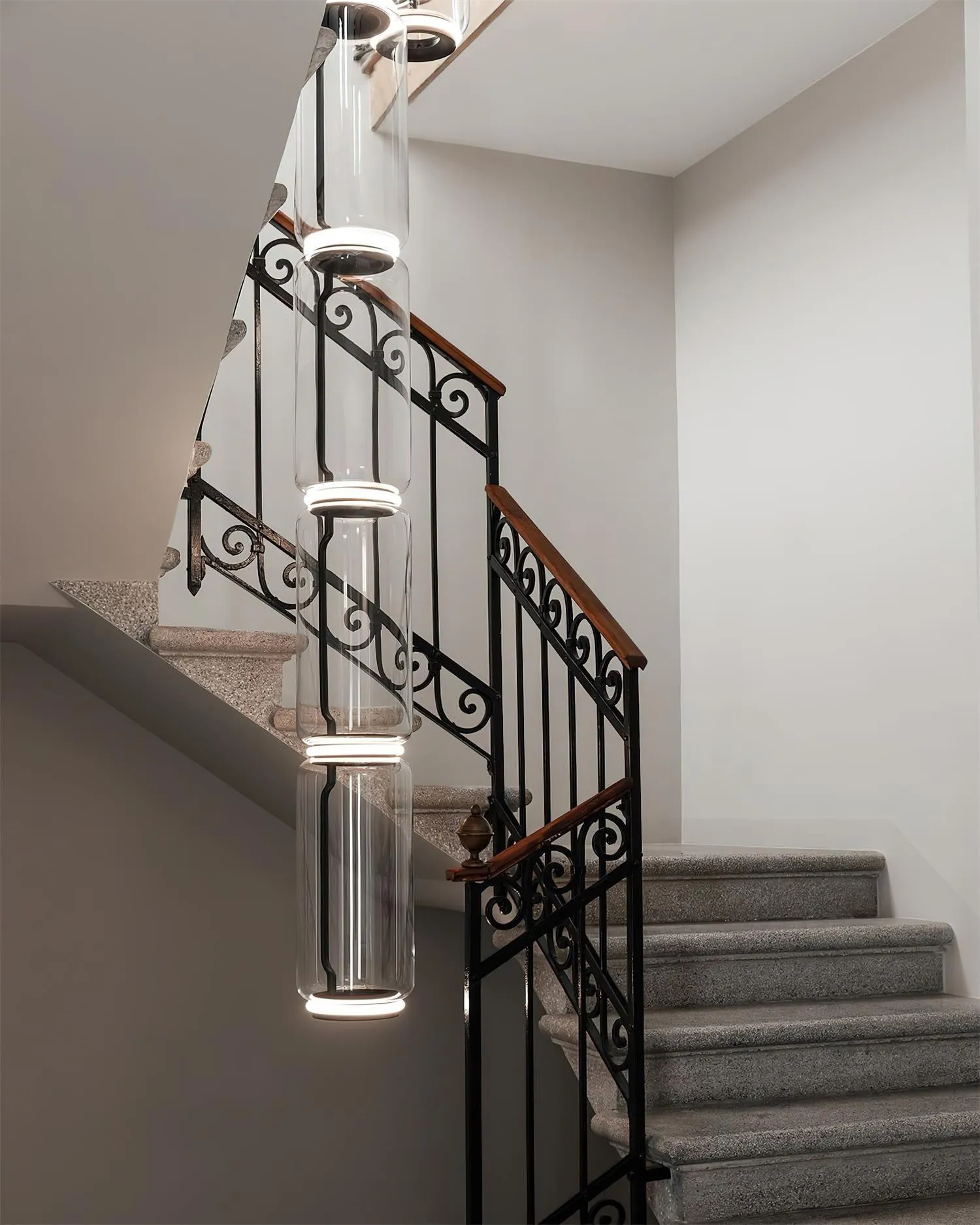 Konstantin Glass Pendant Lamp