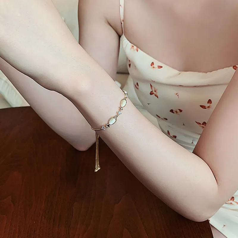 Korean Style,  Real Gold Plating Temperament Opal Fish  Bracelet