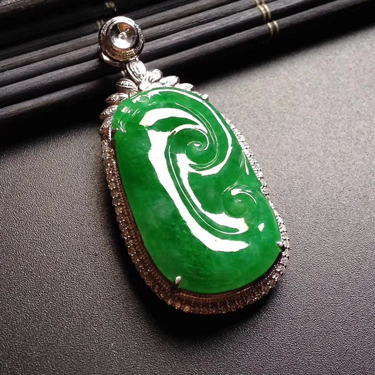 Natural Jade Pendant Jadeite Gold Ruyi Pendant PT452
