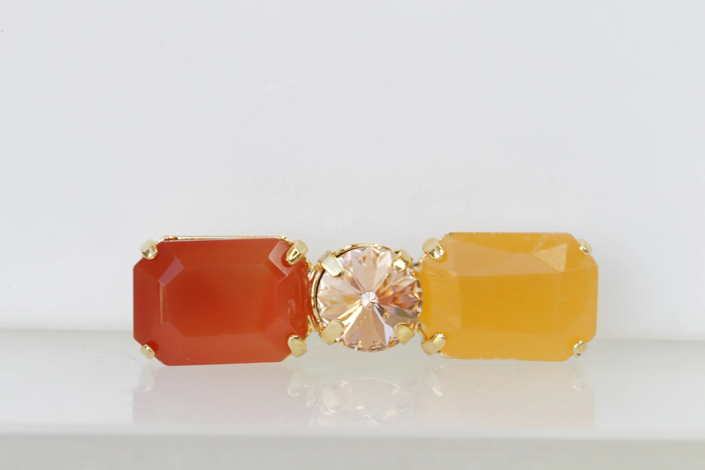 ORANGE YELLOW BROOCH