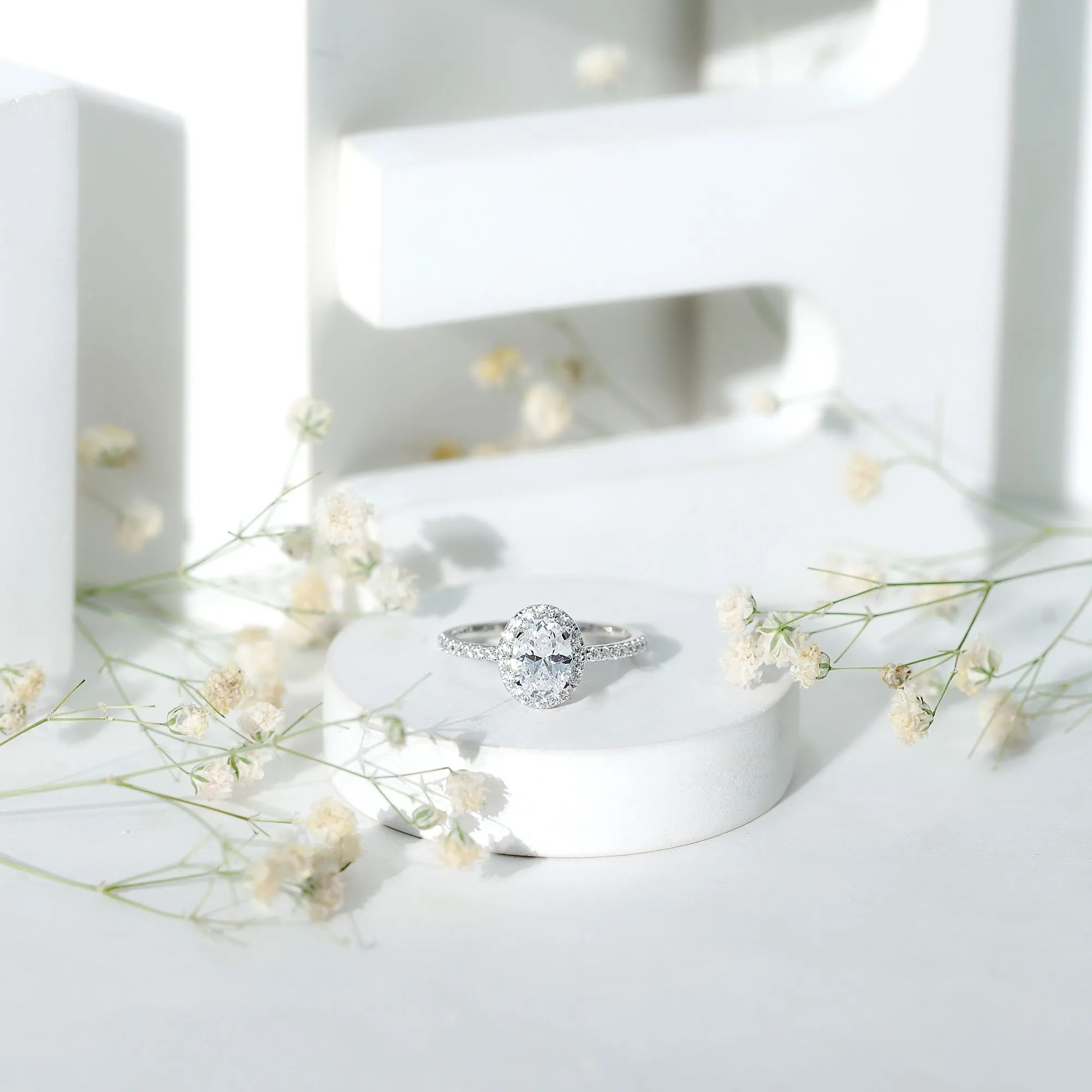 Oval Zircon Halo Engagement Ring