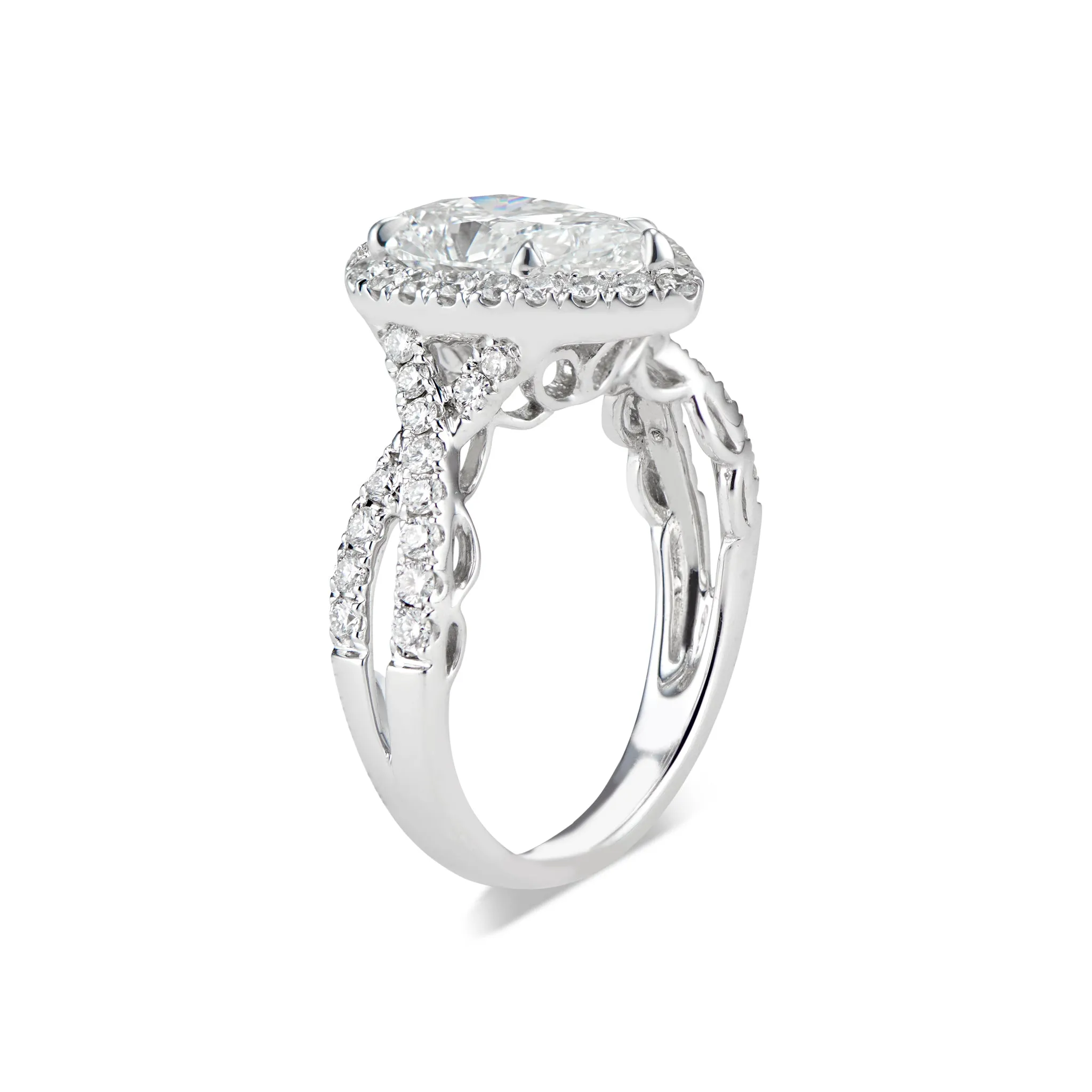 Pear Halo Diamond Engagement Ring with Twisted Shank