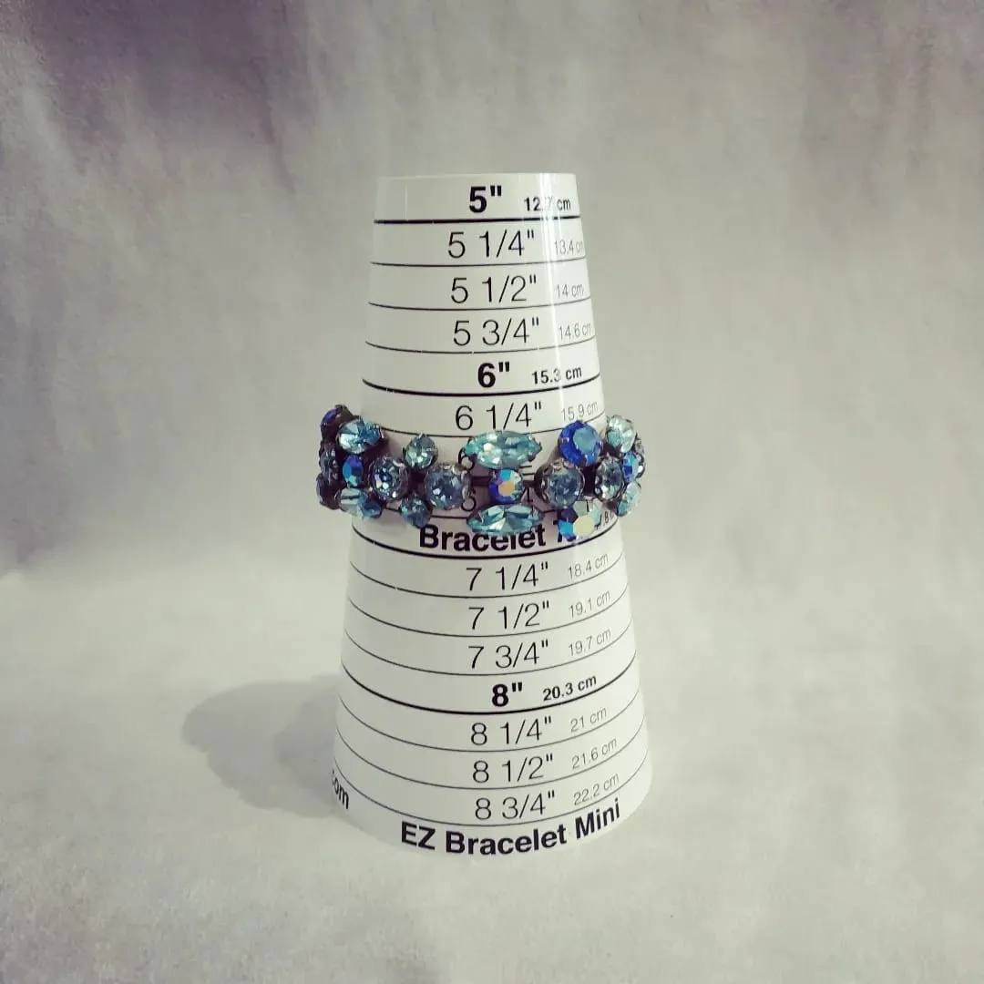 Regency Bracelet in icy blue