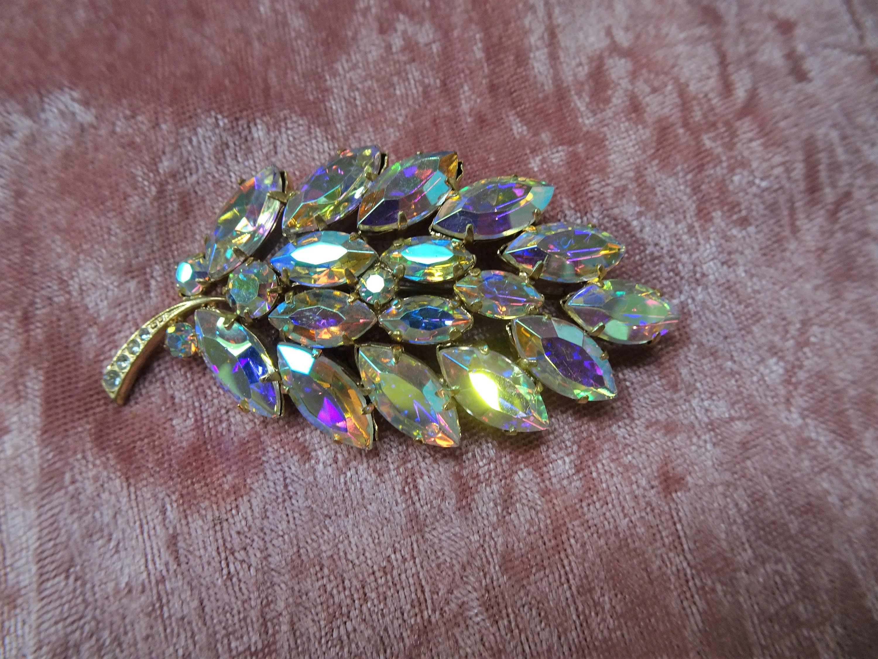 SPECTACULAR Large Art Glass Vintage Brooch, AB Crystal Rhinestones Pin,Sparkling Cut Stones,Vintage Statement Brooch,MCM,Collectible Jewelry