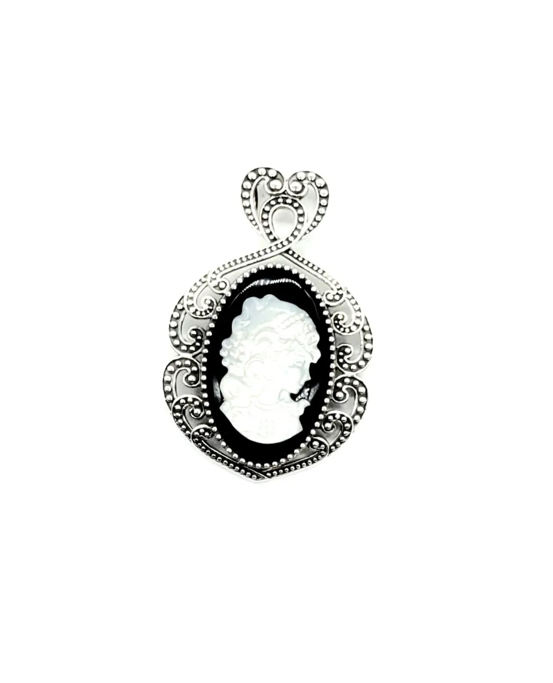 Sterling Silver Black and White Oval Framed Cameo Pendant