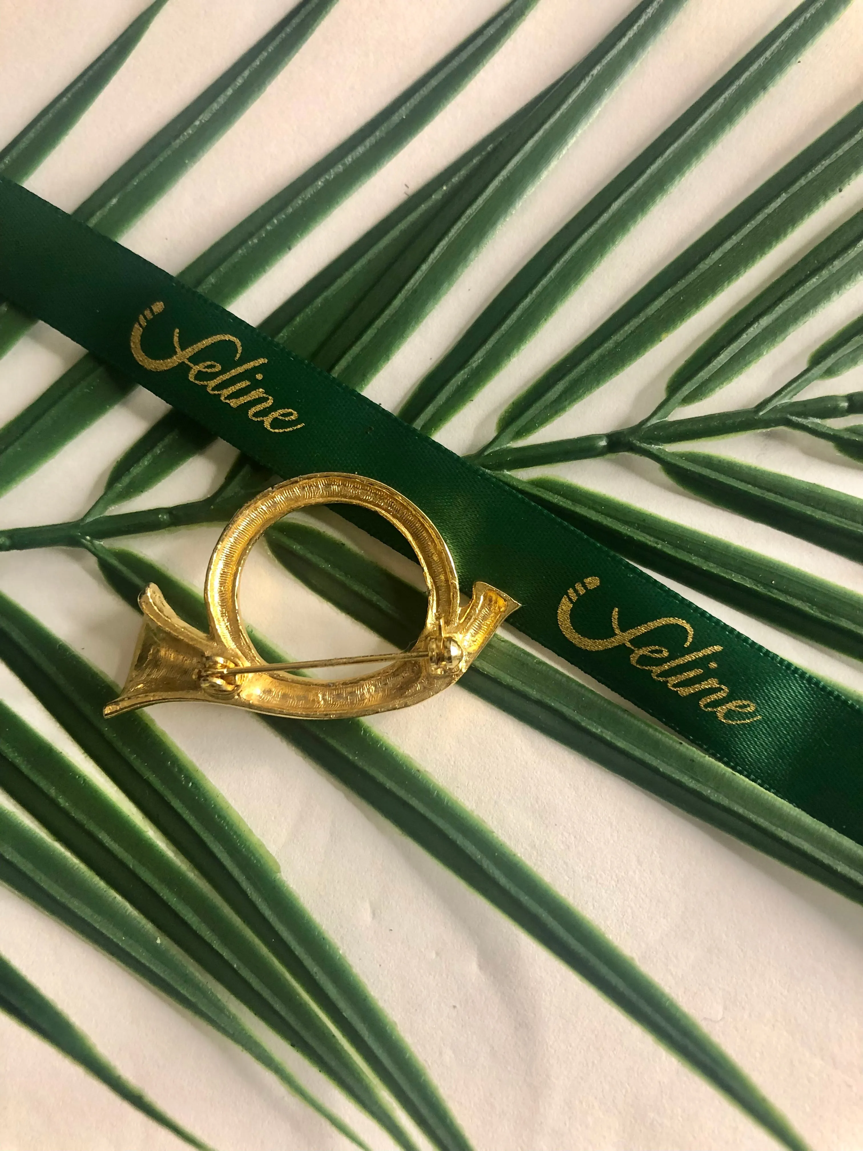 Symphony Vintage Brooch