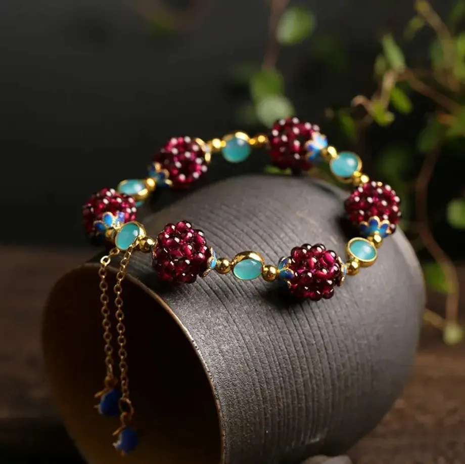 Vens - Bracelet with Turquoise Stones